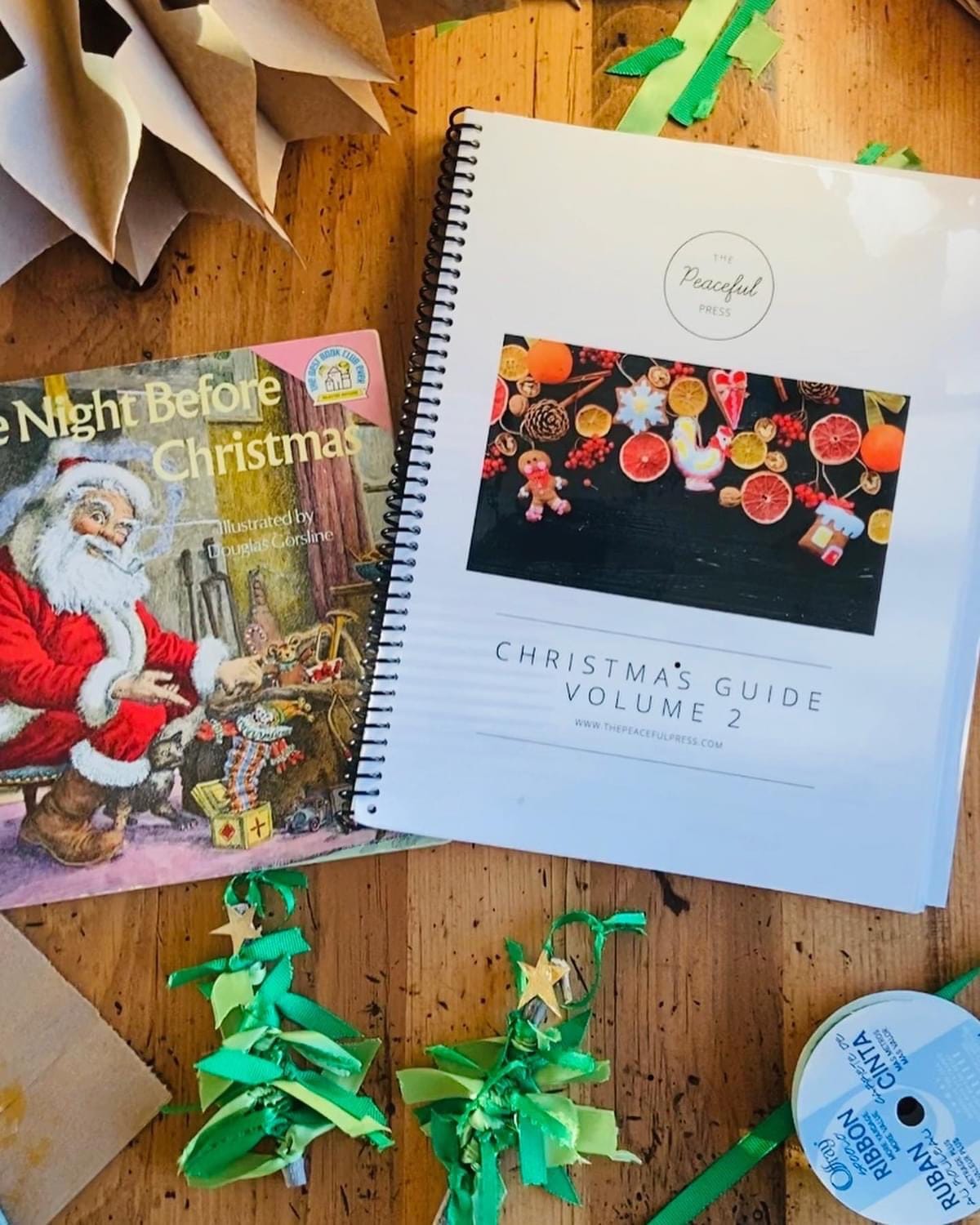 The Peaceful Press: Christmas Guide Volume 2